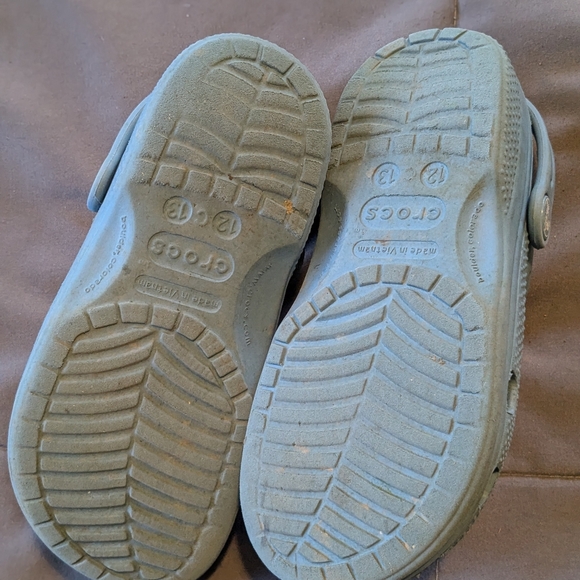 Kids Crocs size C12/13 - Picture 3 of 3